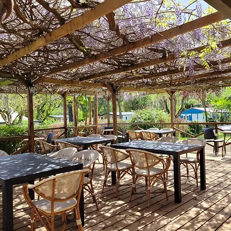 Kemp Studiotel Premium 2 Personnes