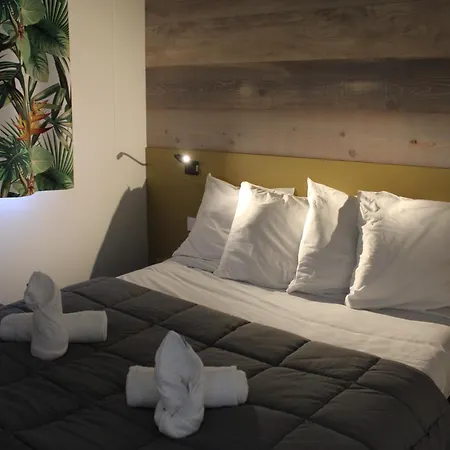 Camping Studiotel Premium 2 Personnes *